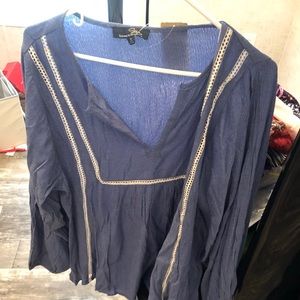 6 for $20 Suzanna betro denim look tunic long sleeve M NWT